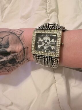 Betsey Johnson Vintage Crystal Skull & Crossbones Watch